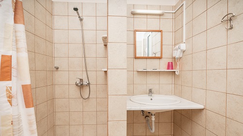 Rhodos Fanes: Badezimmer des Surfhotel Rhodos Fanes: Badezimmer des Surfhotel