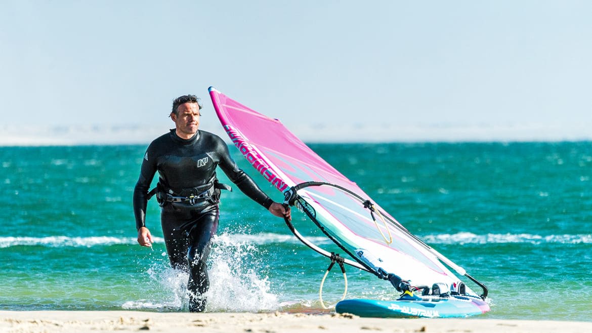 Dakhla: An der Lagune der Windsurf Station findet man optimale Bedingungen zum Windsurfen Dakhla: An der Lagune der Windsurf Station findet man optimale Bedingungen zum Windsurfen