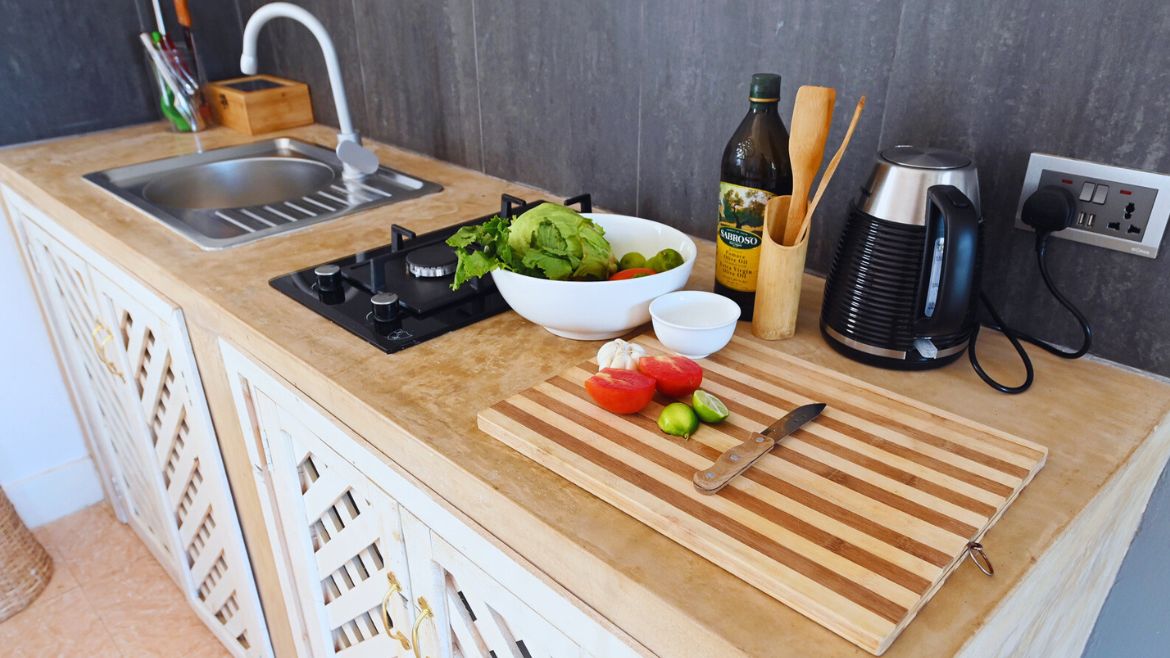 Sansibar: Das Appartement ist mit einer kleinen Küche ausgestattet Sansibar: Das Appartement ist mit einer kleinen Küche ausgestattet