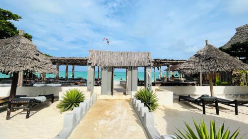 Sansibar: Außenbereich des Surfhotels Sansibar: Außenbereich des Surfhotels