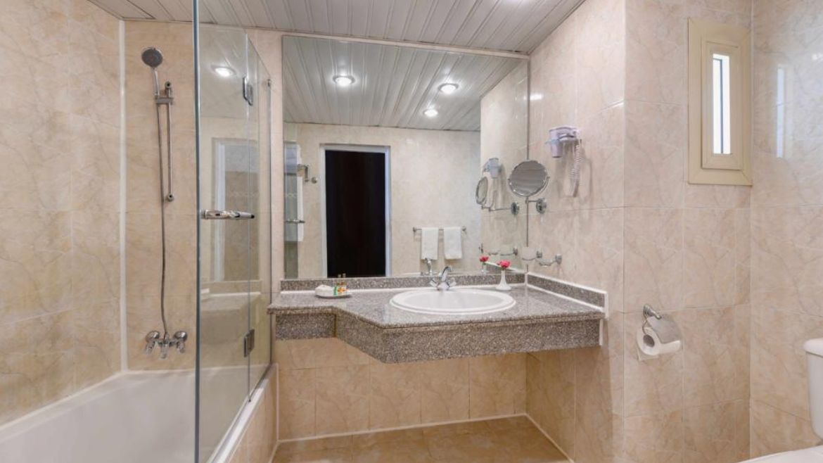 Safaga: Badezimmer im Deluxe Beach Front Zimmer