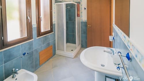Marsala: Badezimmer in den Surfer Appartements Marsala: Badezimmer in den Surfer Appartements