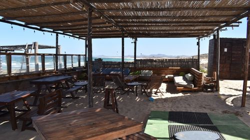 La Ventana: Restaurant- und Barbereich