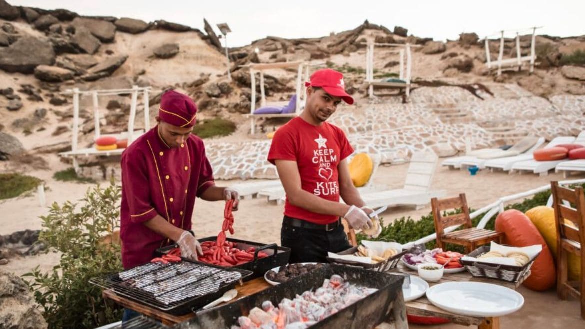 Dakhla: BBQ im Kite- und Wingsurf Camp