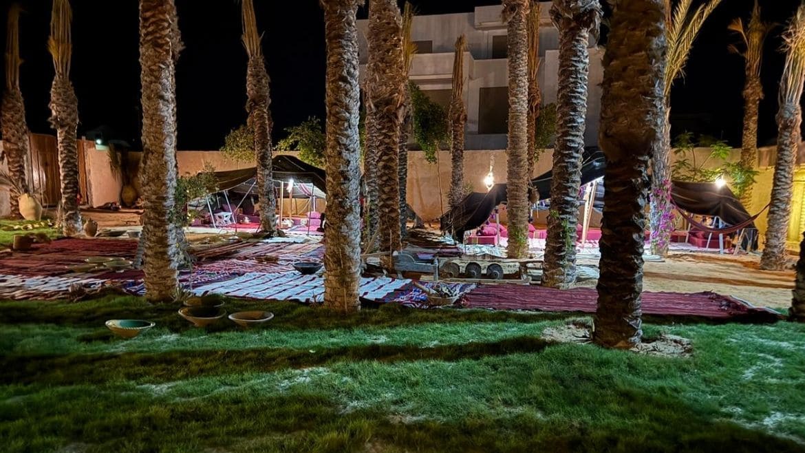 Djerba-Zarzis: Beduinenzelte im Palmengarten Djerba-Zarzis: Beduinenzelte im Palmengarten