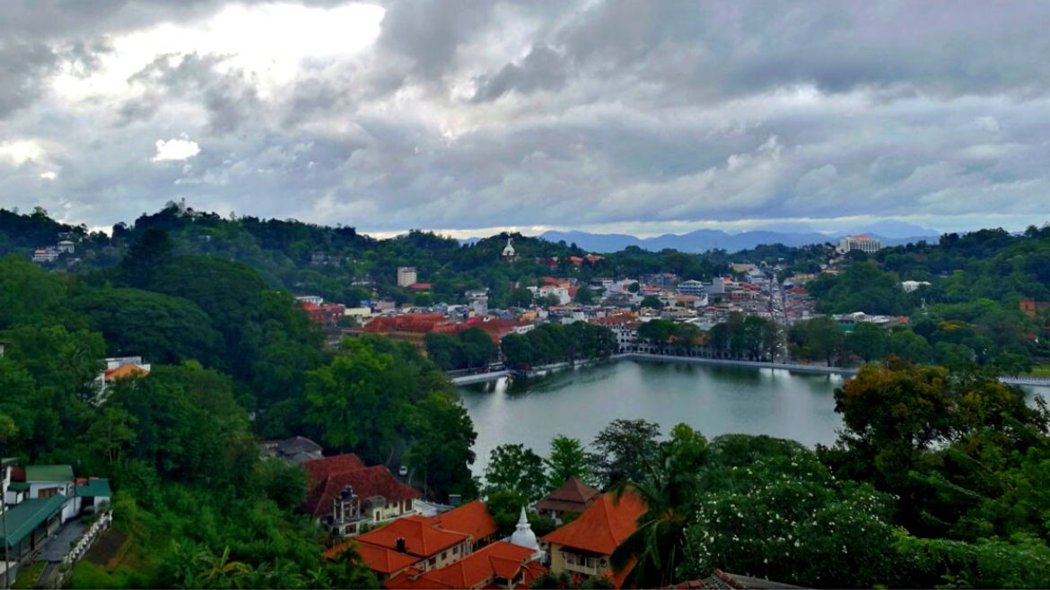 Sri Lanka: Besuch der Stadt Kendy Sri Lanka: Besuch der Stadt Kendy