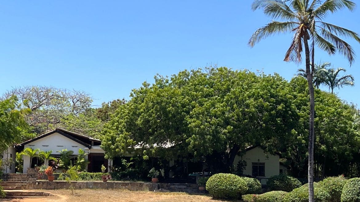 Kilifi: Blick auf das Hauptgebäude Kilifi: Blick auf das Hauptgebäude