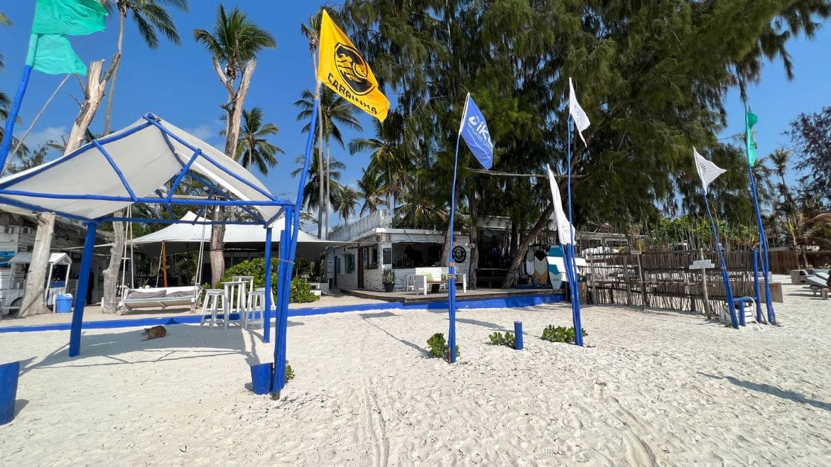 Blick auf den Außenbereich der Station Blick auf den Außenbereich der Station