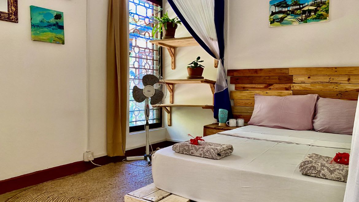 Kilifi: Blick in das Cottage Double Zimmer Kilifi: Blick in das Cottage Double Zimmer