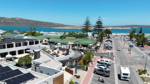 Langebaan: Das Kitehotel liegt nur wenige Meter vom Strand entfernt