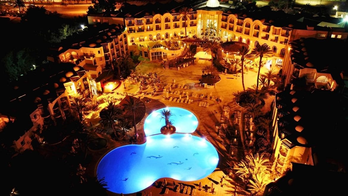 Zarzis: Das Komforthotel II am Abend