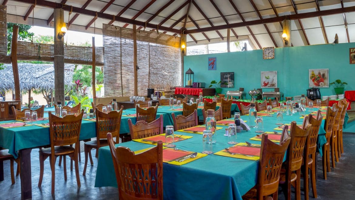 Kalpitiya: Das Restaurant der Surf Cabanas Kalpitiya: Das Restaurant der Surf Cabanas