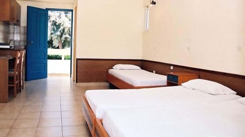 Theologos: Das Studio bietet Platz für bis zu drei Personen