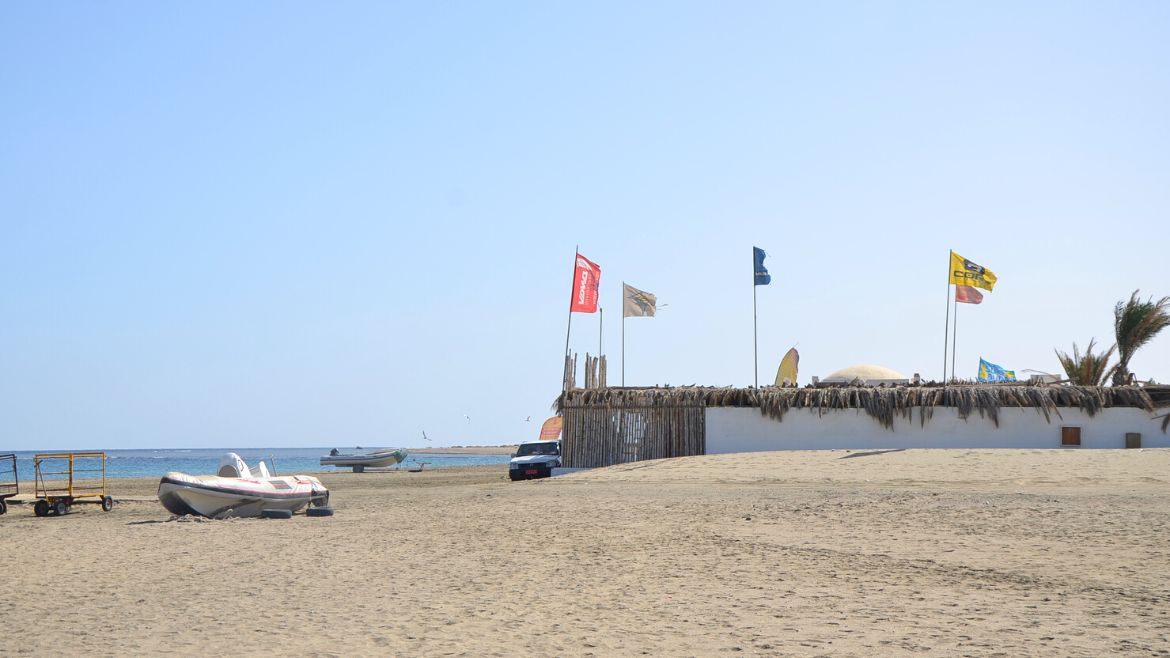 El Naaba: Weg zur Kite- und Wing/Windsurf Station El Naaba: Weg zur Kite- und Wing/Windsurf Station