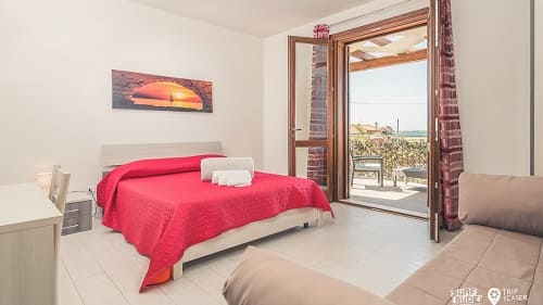 Marsala: Doppelbett im Superiorzimmer Marsala: Doppelbett im Superiorzimmer