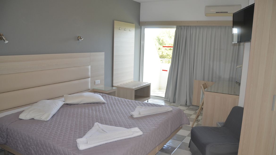 Rhodos Theologos: Zimmeransicht