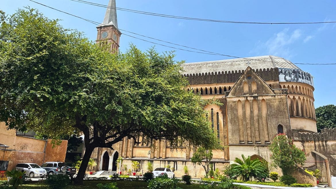 Ein Ausflug nach Stone Town sollte auf jeden Fall auf der Liste stehen Ein Ausflug nach Stone Town sollte auf jeden Fall auf der Liste stehen