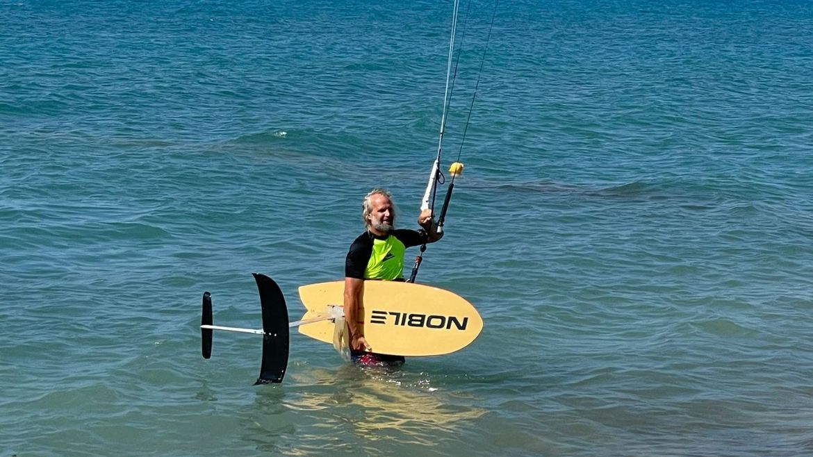 Rhodos Theologos: Foilen lernen auf Rhodos Theologes Rhodos Theologos: Foilen lernen auf Rhodos Theologes