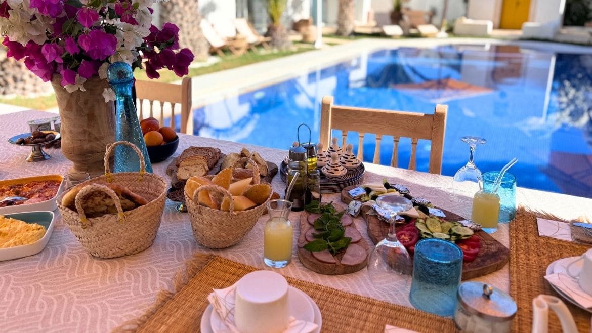 Djerba-Zarzis: Frühstück direkt am Pool Djerba-Zarzis: Frühstück direkt am Pool