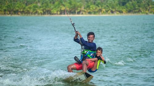 Partner: Stationsleitung Upul aus Kalpitiya Partner: Stationsleitung Upul aus Kalpitiya