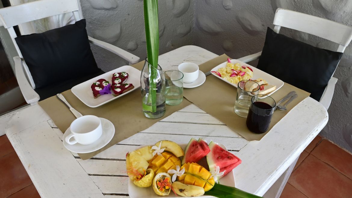 Sansibar: Genieße Dein Frühstück mit direktem Meerblick Sansibar: Genieße Dein Frühstück mit direktem Meerblick