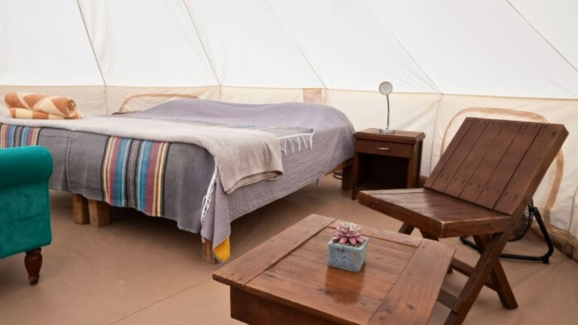 La Ventana: Geräumige Zelte im Surf Camp