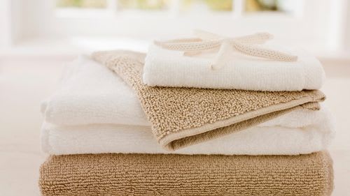 Marsala: Bettwäsche und Handtücher inklusive