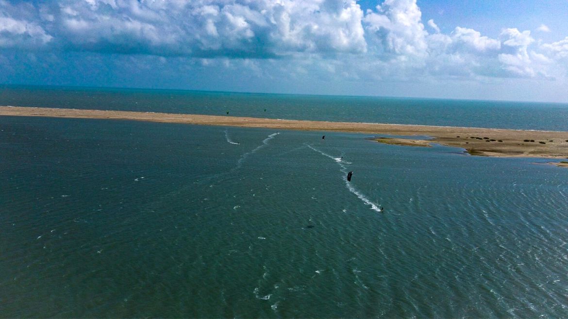Ilha do Guajiru: In der Ilha do Guajirú Kitesurfen