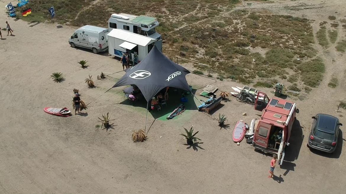 Marsala: Blick von oben auf die Kite- und Windsurf Station Marsala: Blick von oben auf die Kite- und Windsurf Station