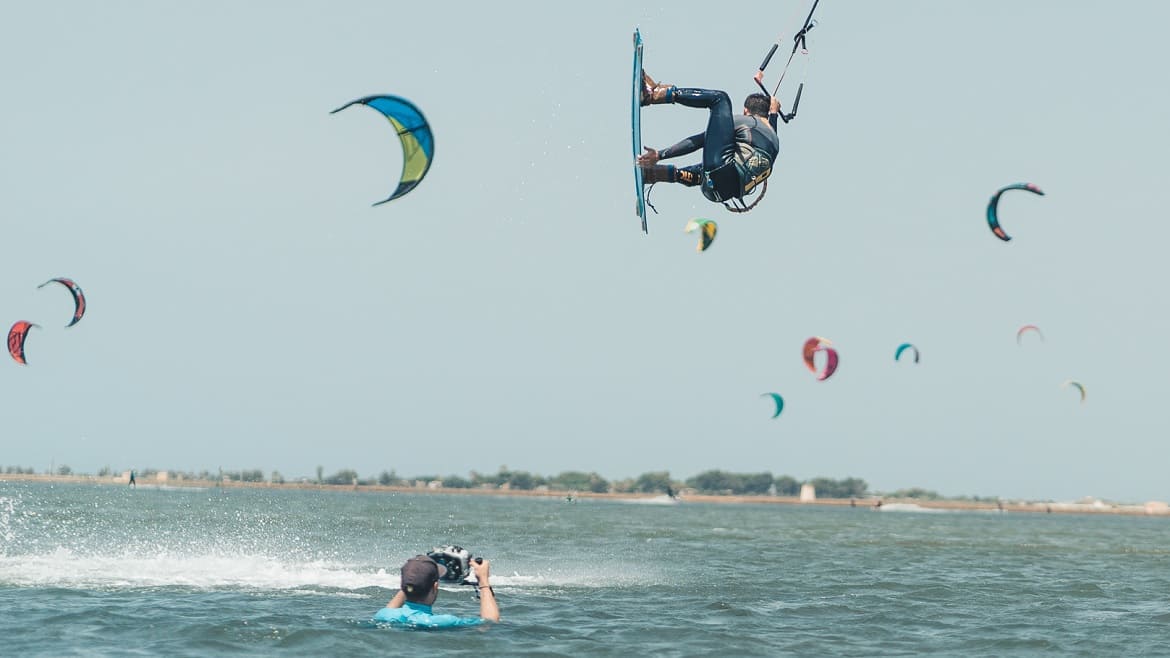 Marsala: Kiten an der Kite- und Windsurf Station Marsala: Kiten an der Kite- und Windsurf Station