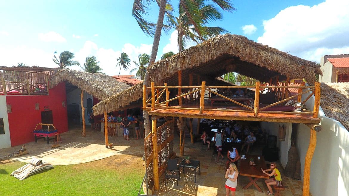 Ilha do Guajiru: Unsere Kitesurf Station und Barbereich Ilha do Guajiru: Unsere Kitesurf Station und Barbereich