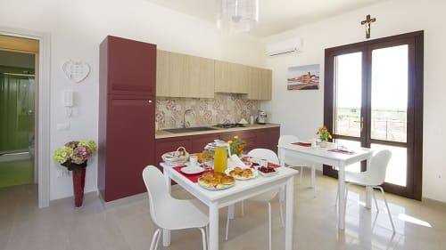 Marsala: Koch- und Essbereich der Kitevilla Marsala: Koch- und Essbereich der Kitevilla