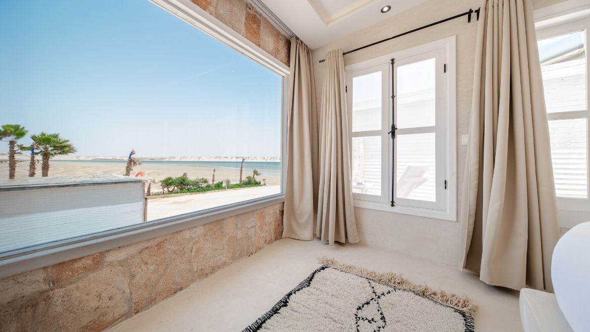 Dakhla: Die Premium Bungalows bietet einen Lagunenblick