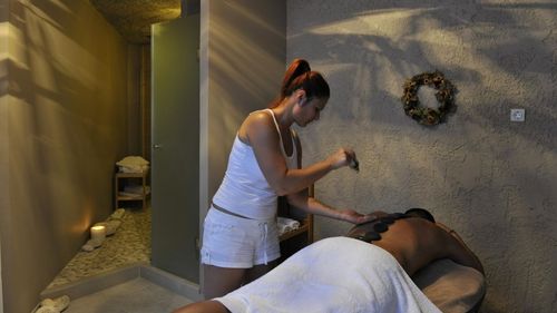 Naxos: Die Unterkunft bietet einen kleinen Wellnessbereich an. Naxos: Die Unterkunft bietet einen kleinen Wellnessbereich an.