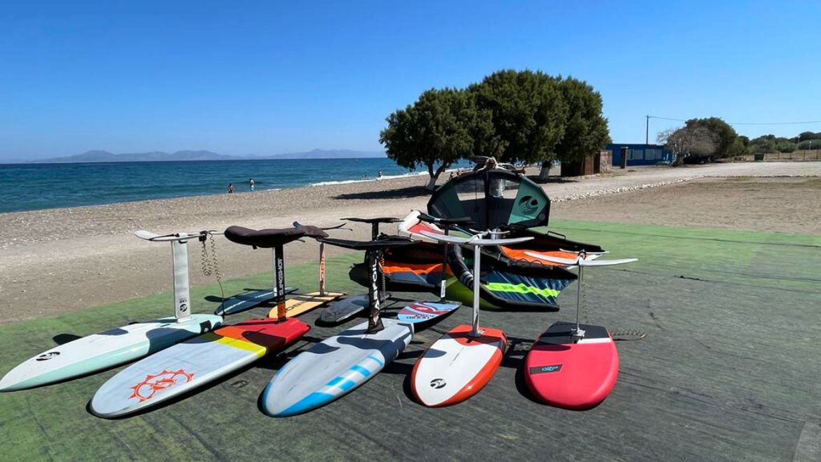 Rhodos Theologos: Die Station verfügt über jede Menge Materialauswahl Rhodos Theologos: Die Station verfügt über jede Menge Materialauswahl