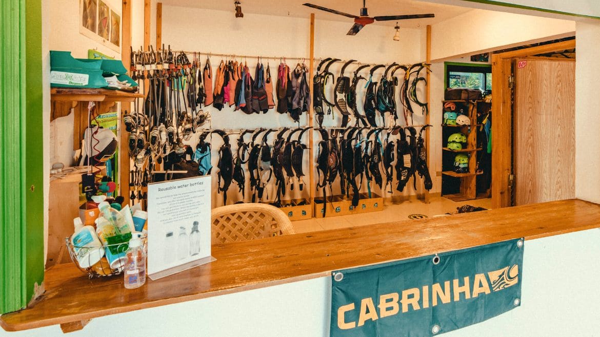 Soma Bay: Materialausgabe in der Kite- und Wingsurf Station