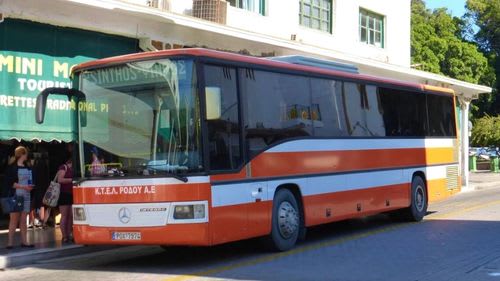 Rhodos Fanes: Mit dem Bus die Insel erkunden