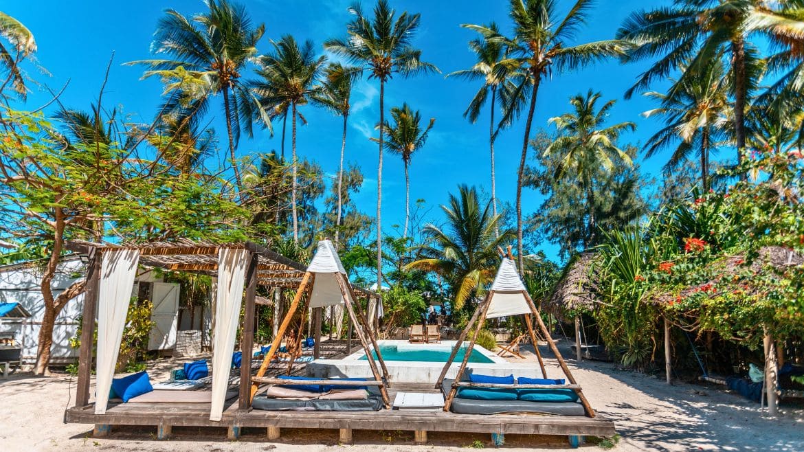 Poolbereich der Strand Bungalows Poolbereich der Strand Bungalows