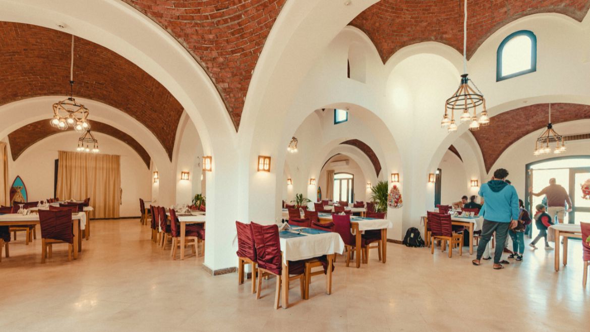 Hamata: Restaurantbereich im Kite Hotel Hamata: Restaurantbereich im Kite Hotel