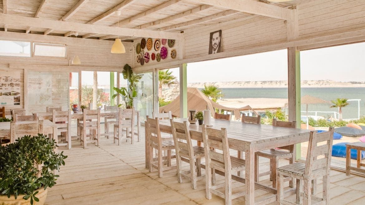 Dakhla: Restaurant mit Lagunenblick
