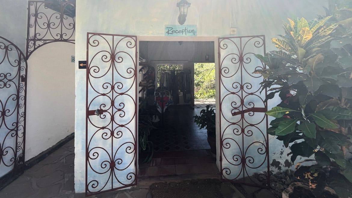 Kilifi: Rezeption im Haptgebäude Kilifi: Rezeption im Haptgebäude