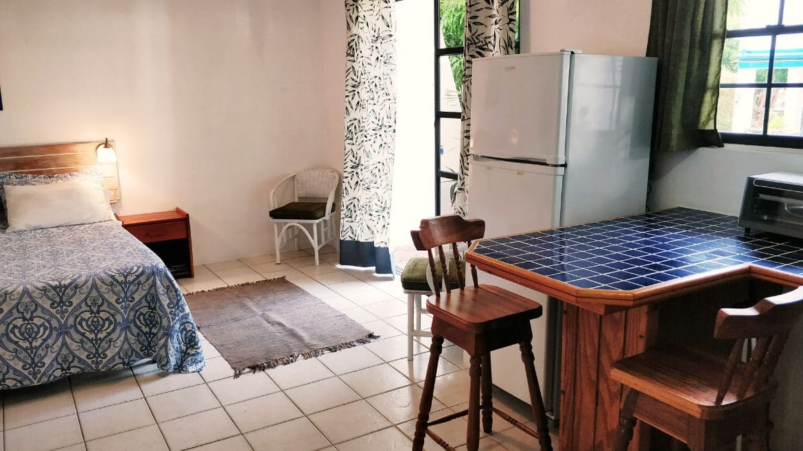 Tobago: Schlaf- und Wohnbereich der Studios I Tobago: Schlaf- und Wohnbereich der Studios I