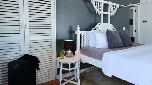 Sansibar: Schlafbereich des Zimmers mit Meerblick Sansibar: Schlafbereich des Zimmers mit Meerblick