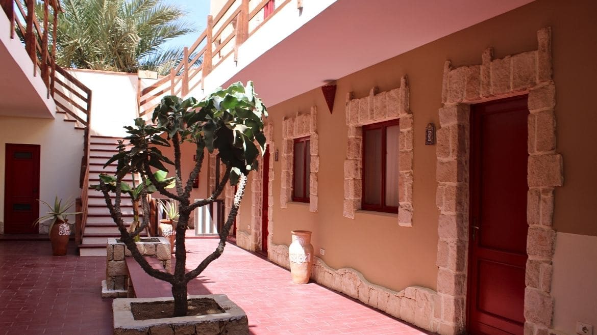 Boa Vista: Erdgeschoss des Surfhotels II