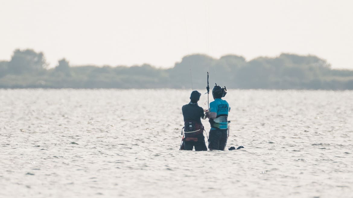 Marsala: Kitesurfschulung vor der Station Marsala: Kitesurfschulung vor der Station