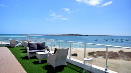 Boa Vista: Sonnenterrasse des Surfhotels