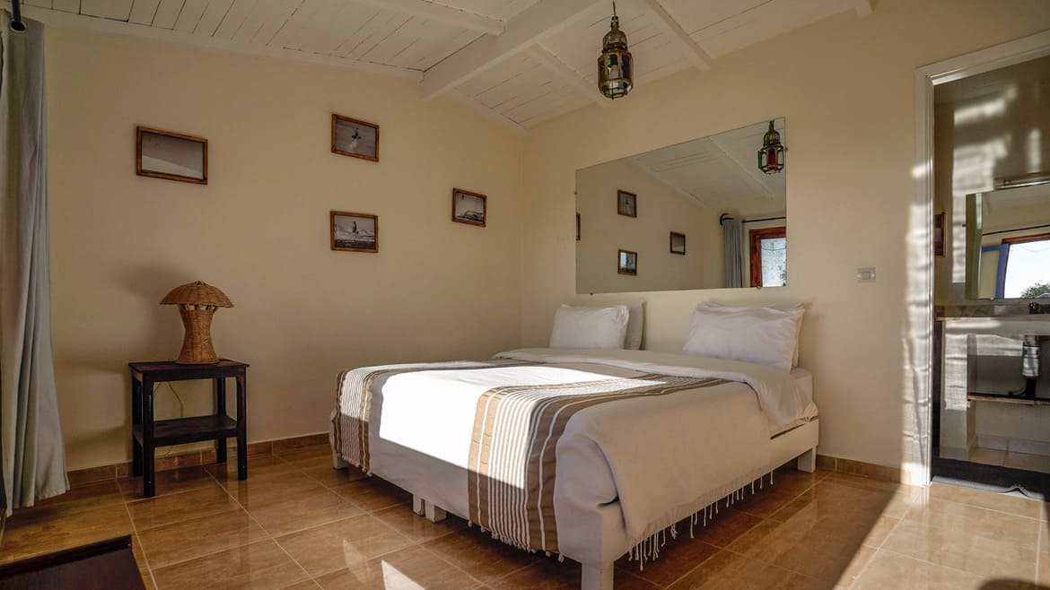 Dakhla: Doppelbett im Standard Bungalow