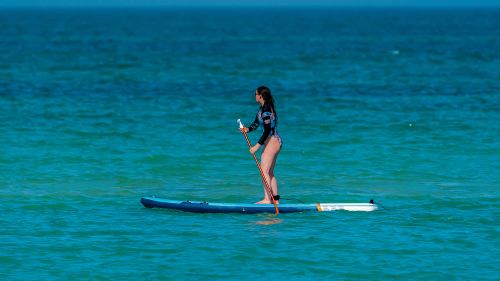 Sansibar: SUP-Touren an windfreien Tagen Sansibar: SUP-Touren an windfreien Tagen