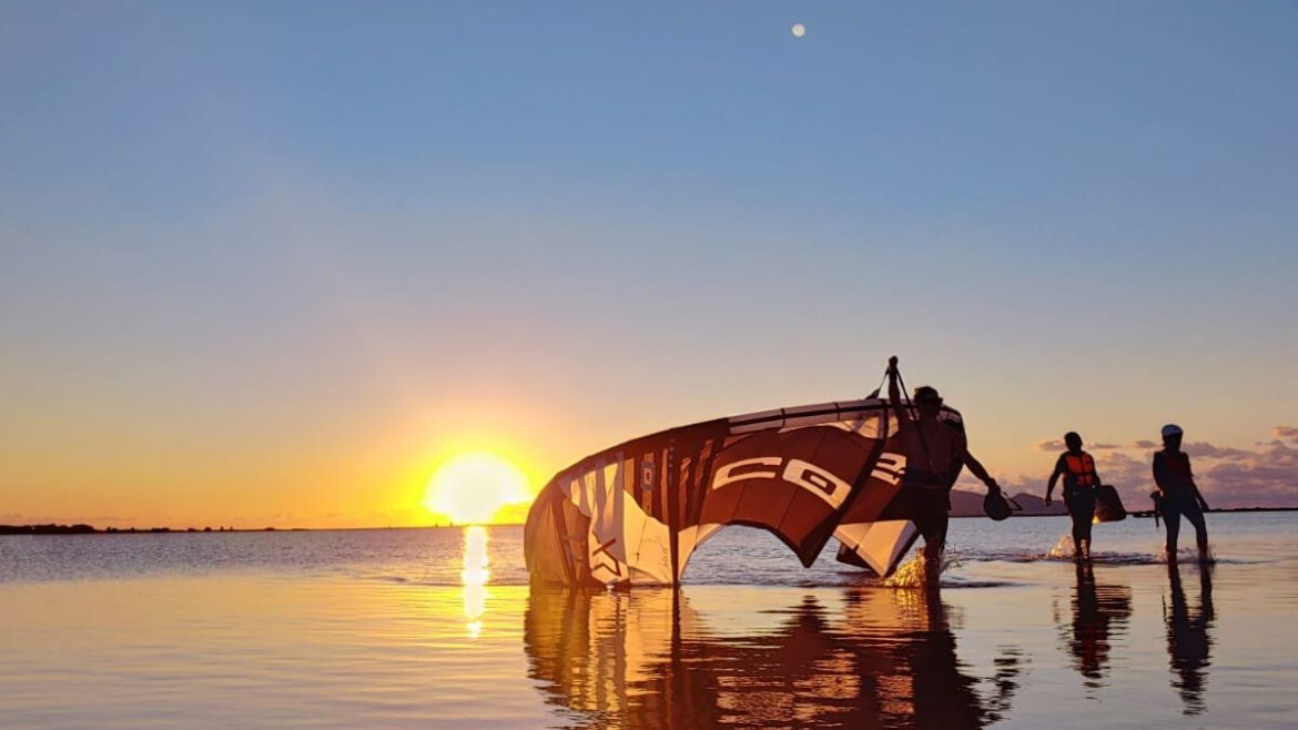 Marsala: Tolle Atmosphäre an der Kite- und Windsurf Station Marsala: Tolle Atmosphäre an der Kite- und Windsurf Station
