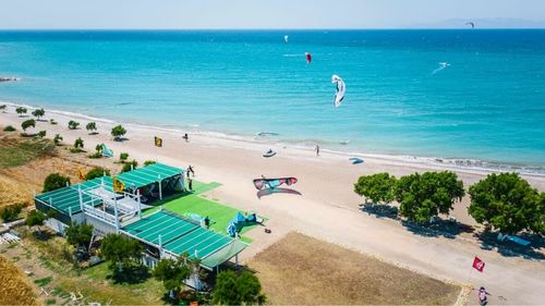 Theologos: Tolles Revier an der Kite- und Wing/Windsurf Station